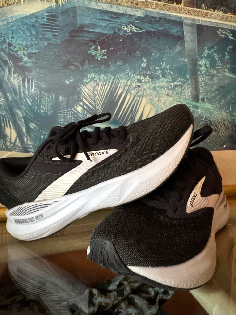 Brooks Adrenaline GTS Black White Running Shoes Women’s 6.5